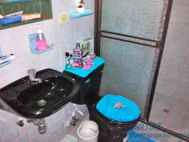 Casa en Venta en La Libertad, Barrancabermeja con garaje con REF 10
