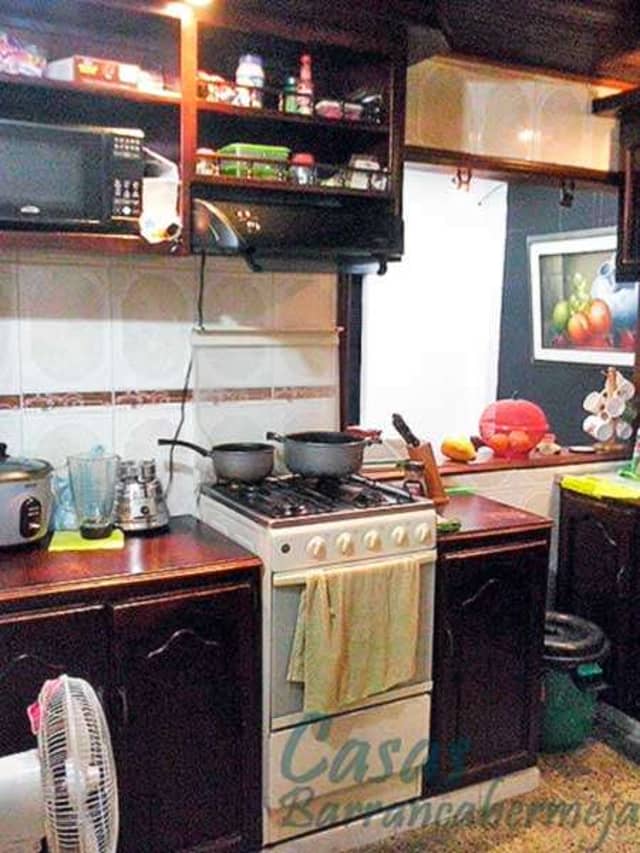 Casa en Venta en La Libertad, Barrancabermeja con garaje con REF 10