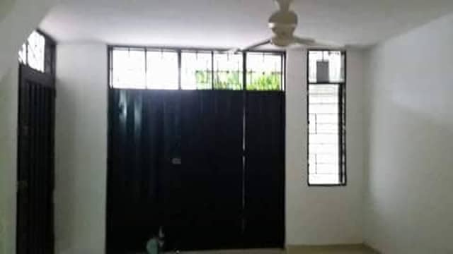 Casa en Venta en Torcoroma, Barrancabermeja de 3 plantas con garaje con REF 1009