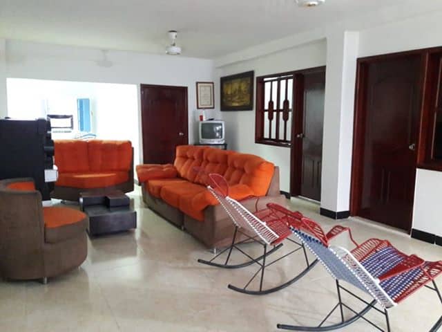 Casa en Venta de 2 plantas con garaje | REF: 1030 en Altos del Campestre, Barrancabermeja con REF 1030