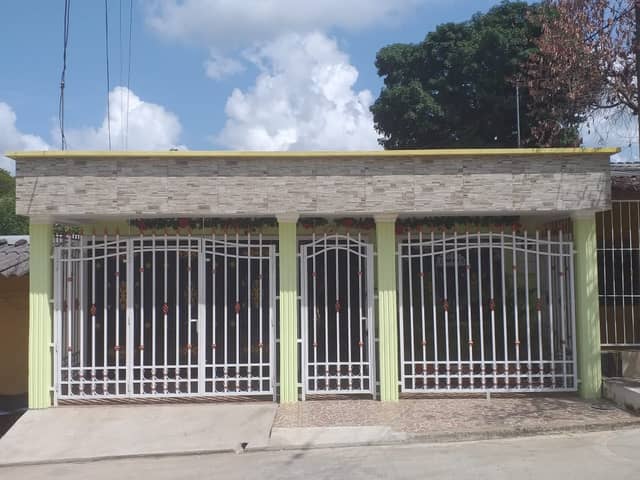 Casa en Venta en Esperanza, Barrancabermeja con garaje con REF 1059