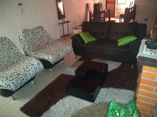 Casa en Venta en Santa Barbara, Barrancabermeja de 2 plantas con REF 1074