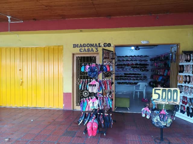 Casa en Venta en Cristo Rey, Barrancabermeja con garaje con REF 1077