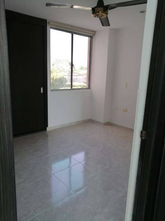 Apartamento en Venta en Palmira, Barrancabermeja con garaje con REF 1095