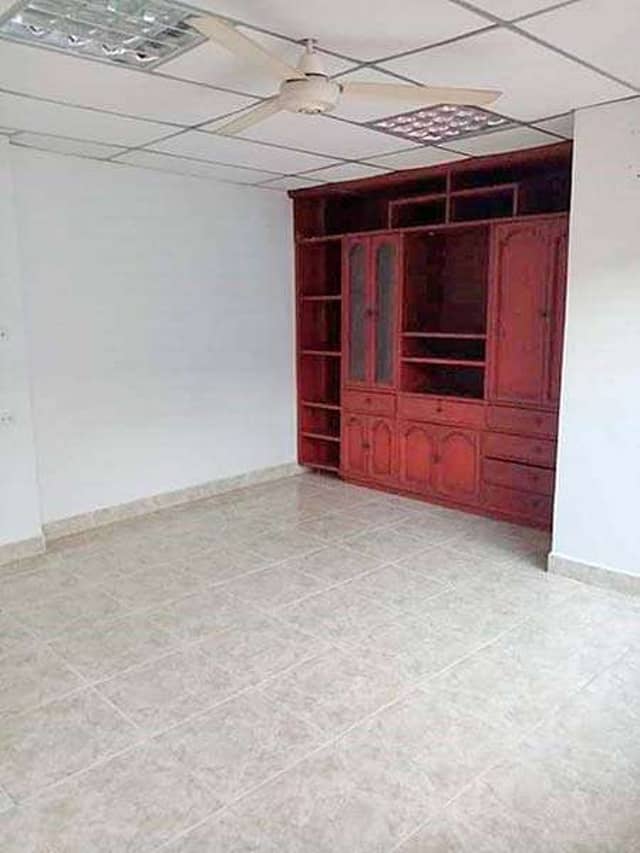Casa en Venta en Colombia, Barrancabermeja con garaje con REF 1106