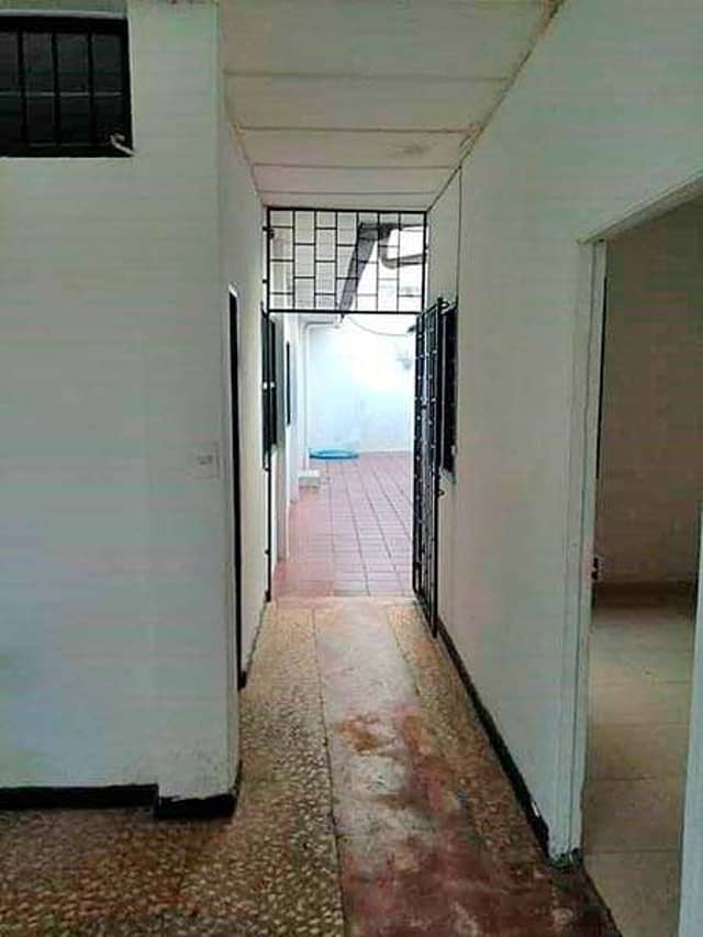 Casa en Venta en Colombia, Barrancabermeja con garaje con REF 1106
