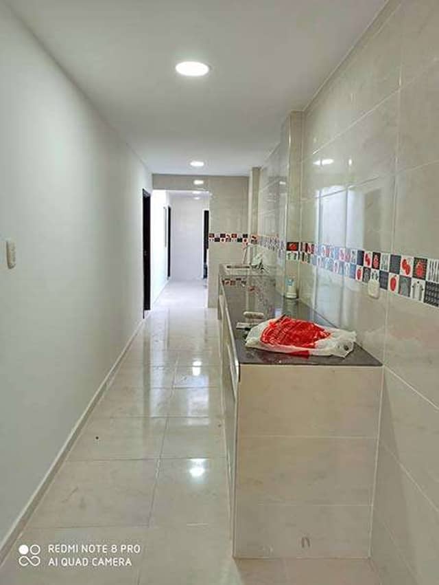 Casa en Venta en Colombia, Barrancabermeja con garaje con REF 1111
