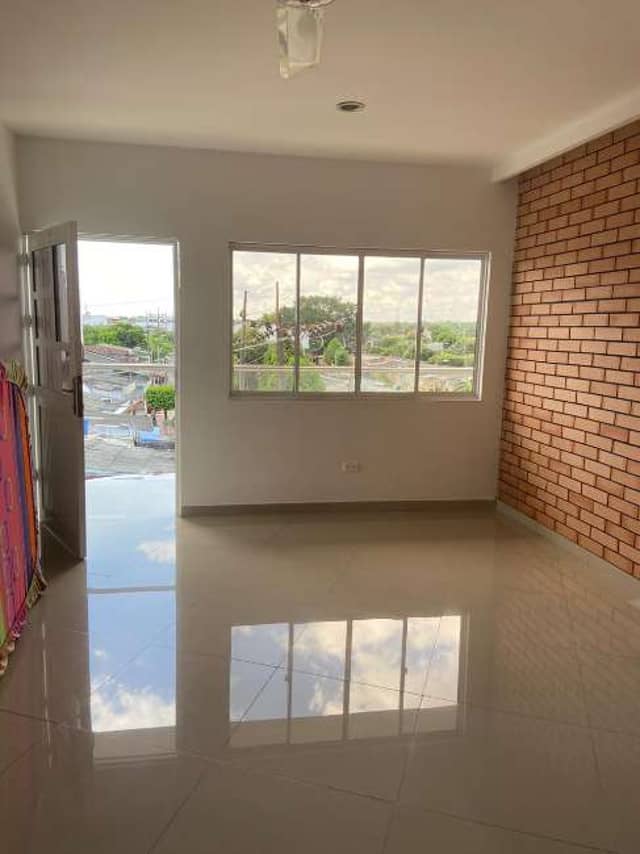 Apartamento en Venta en La Floresta, Barrancabermeja con garaje con REF 1130