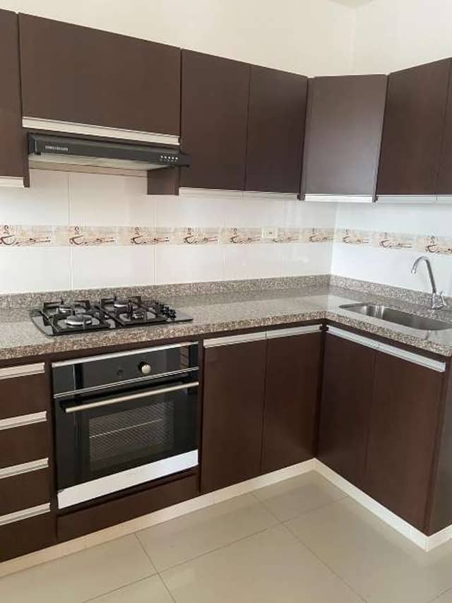 Apartamento en Venta en La Floresta, Barrancabermeja con garaje con REF 1130