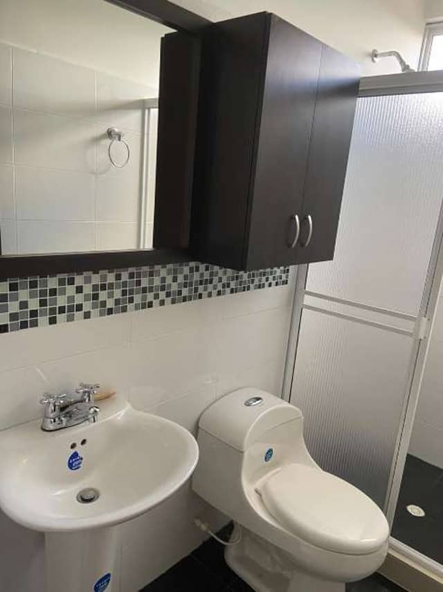 Apartamento en Venta en La Floresta, Barrancabermeja con garaje con REF 1130
