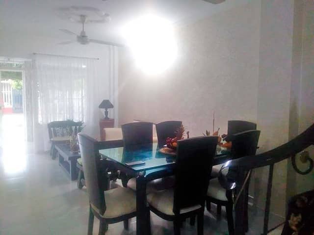 Casa en Venta en Villa Sandra, Barrancabermeja de 3 plantas con garaje con REF 1180