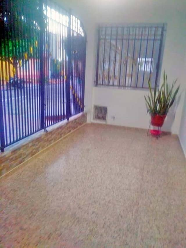 Casa en Venta en Pueblo Nuevo, Barrancabermeja con garaje con REF 1183