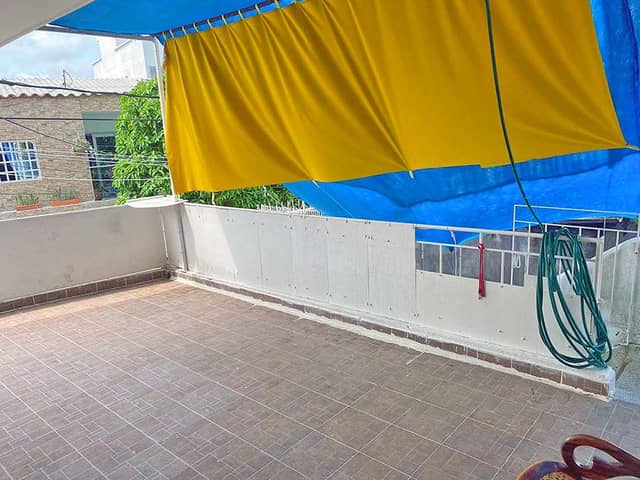 Casa en Venta en Recreo, Barrancabermeja de 3 plantas con garaje con REF 1194