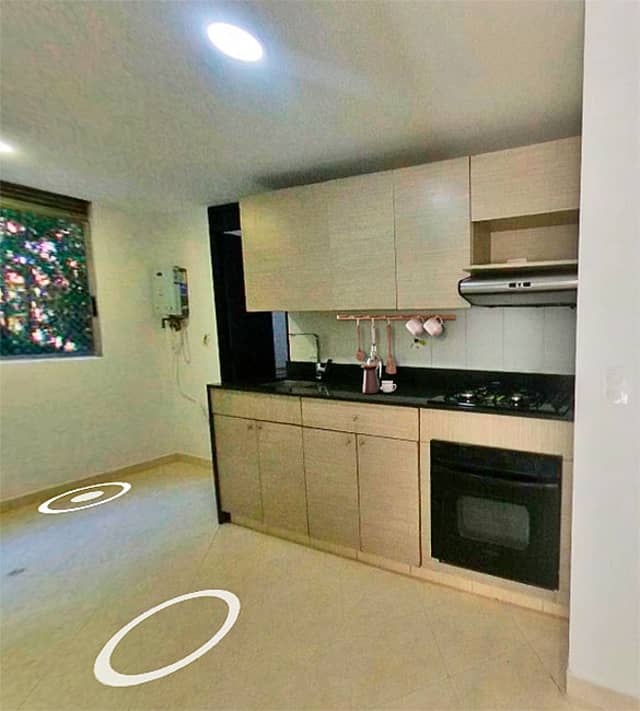 Apartamento en Venta en Los Balsos II, Medellín con garaje con REF 1204
