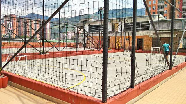 Apartamento en Venta en Niquia, Bello con garaje con REF 1209