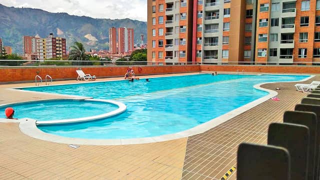 Apartamento en Venta en Niquia, Bello con garaje con REF 1209