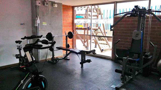 Apartamento en Venta en Panamericano, Bello con garaje con REF 1210