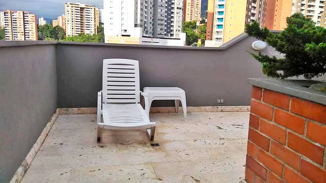 Apartamento en Venta en La Inmaculada, Envigado con garaje con REF 1212