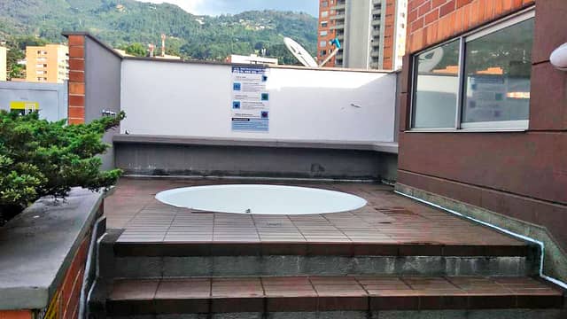 Apartamento en Venta en La Inmaculada, Envigado con garaje con REF 1212