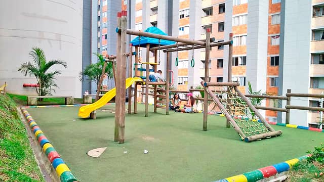 Apartamento en Venta en Pajarito, Medellín con garaje con REF 1214