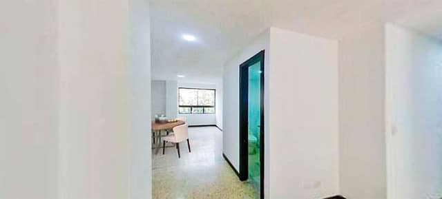 Apartamento en Venta en El Diamante, Medellín con garaje con REF 1216