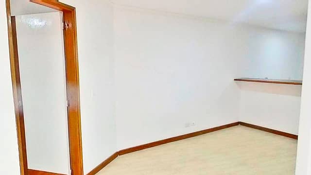 Apartamento en Venta en Laureles, Medellín con garaje con REF 1219