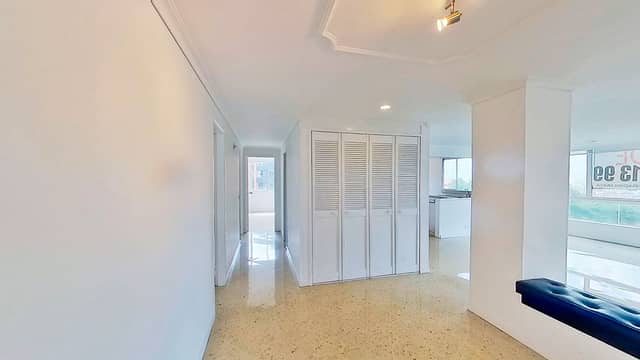 Apartamento en Venta en El Diamante II, Medellín con garaje con REF 1229