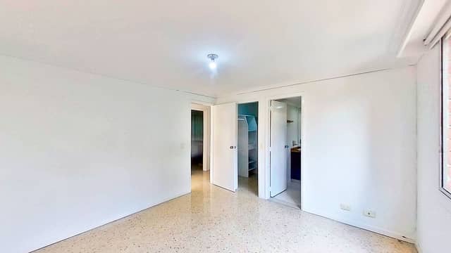 Apartamento en Venta en El Diamante II, Medellín con garaje con REF 1229