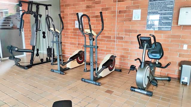 Apartamento en Venta en Loma De Los Bernal, Medellín con garaje con REF 1231