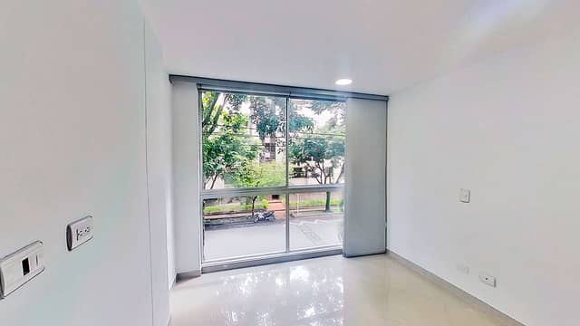 Apartamento en Venta en Laureles, Medellín con garaje con REF 1236