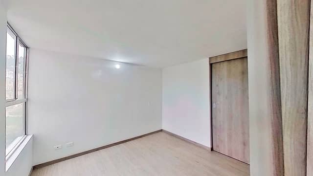 Apartamento en Venta en Loma De Los Bernal, Medellín con garaje con REF 1245