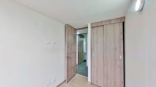 Apartamento en Venta en Loma De Los Bernal, Medellín con garaje con REF 1245