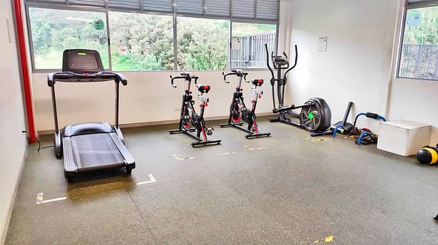 Apartamento en Venta en Loma De Los Bernal, Medellín con garaje con REF 1245