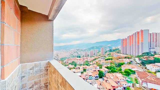 Apartamento en Venta en Pajarito, Medellín con REF 1270