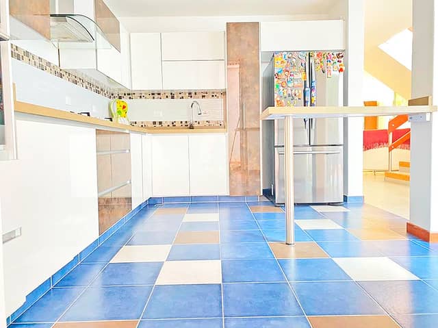 Casa en Venta en Bella Isla Reservado, San Gil de 3 plantas con garaje con REF 1307