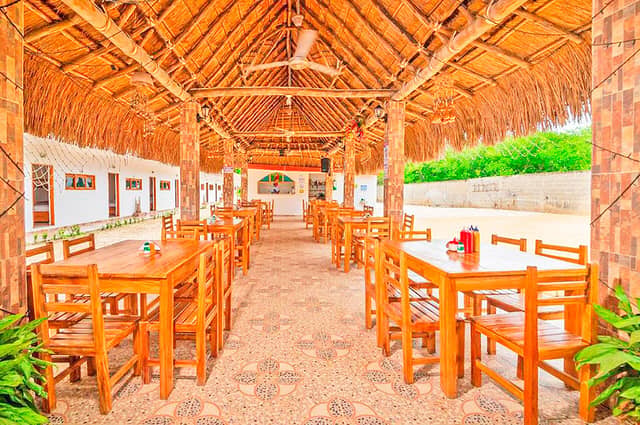 Edificio en Venta en Troncal del Caribe, Coveñas de 2 plantas con garaje con REF 1312
