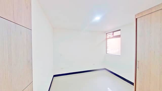 Apartamento en Venta en Miravalle, Medellín con garaje con REF 1328