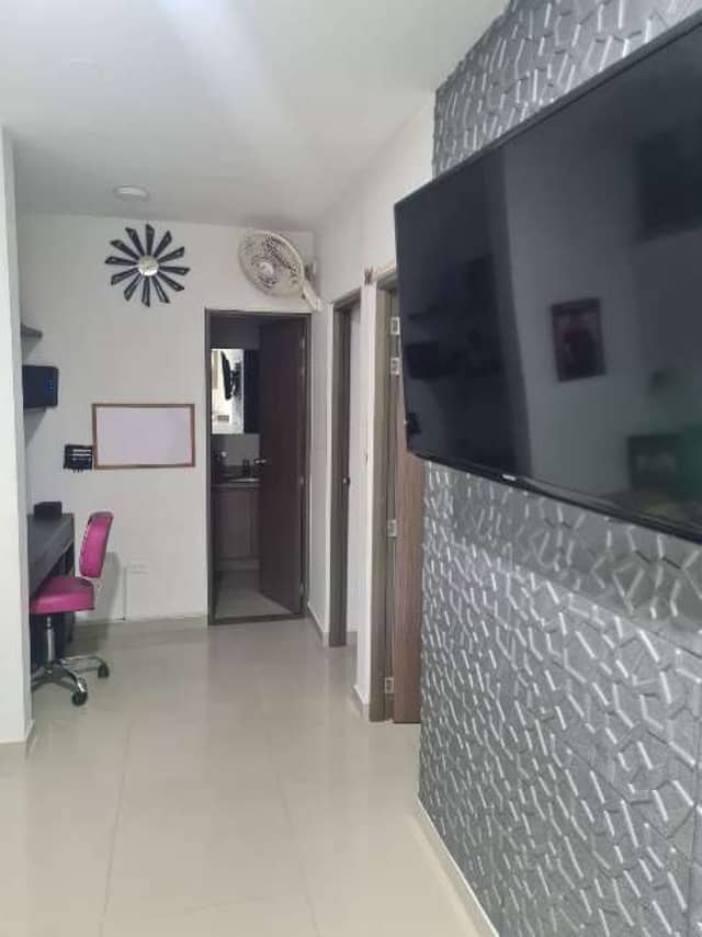 Apartamento en Venta en Los Almendros, Barrancabermeja con garaje con REF 1393