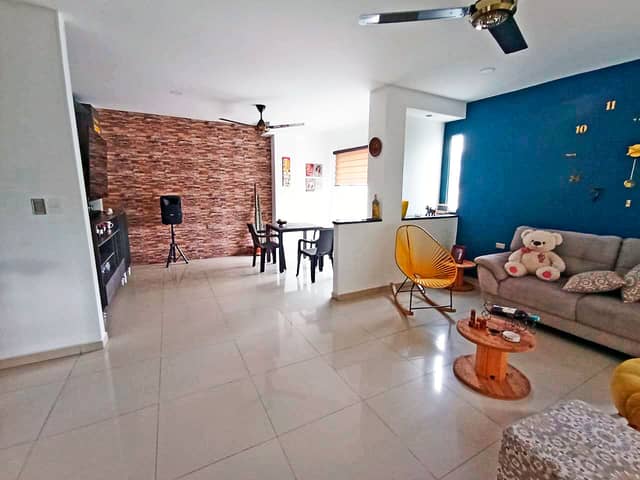 Casa en Venta en Olaya Herrera, Barrancabermeja de 3 plantas con garaje con REF 1420