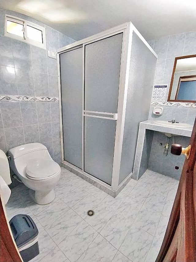 Hotel en Venta en Rodadero, Santa Marta de 3 plantas con garaje con REF 1423