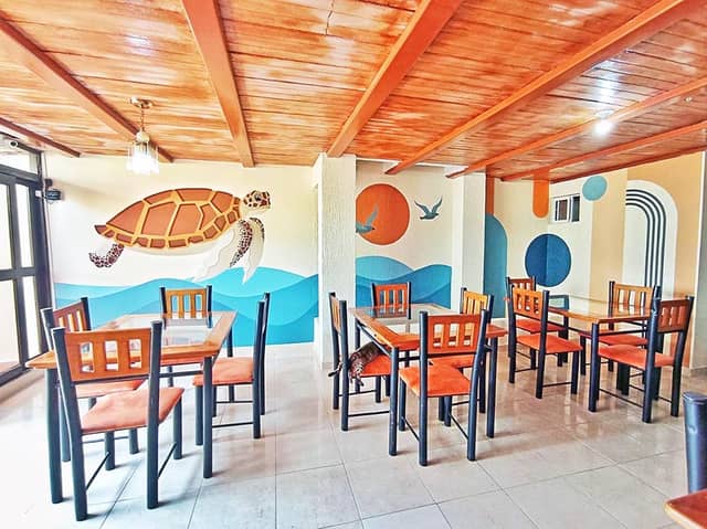 Hotel en Venta en Rodadero, Santa Marta de 3 plantas con garaje con REF 1423