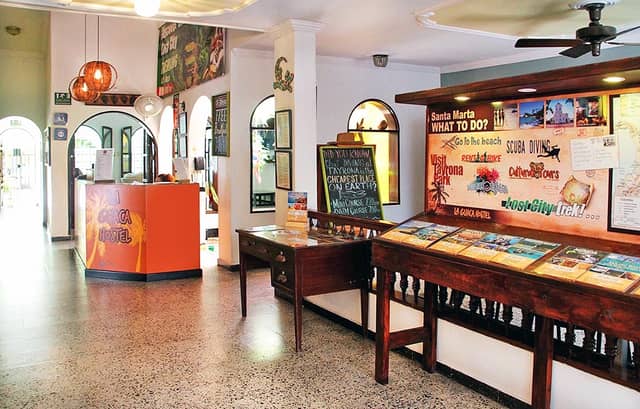 Hotel en Venta de 2 plantas con garaje | REF: 1430 en Bavaria Santa Marta