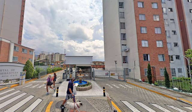 Apartamento en Remate en Ciudadela Real de Minas, Bucaramanga con garaje con REF 1436