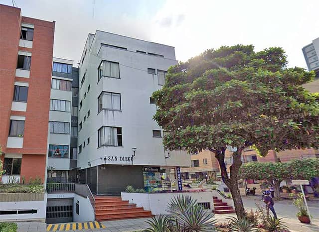Apartamento en Remate en Mejoras Públicas, Bucaramanga con garaje con REF 1439