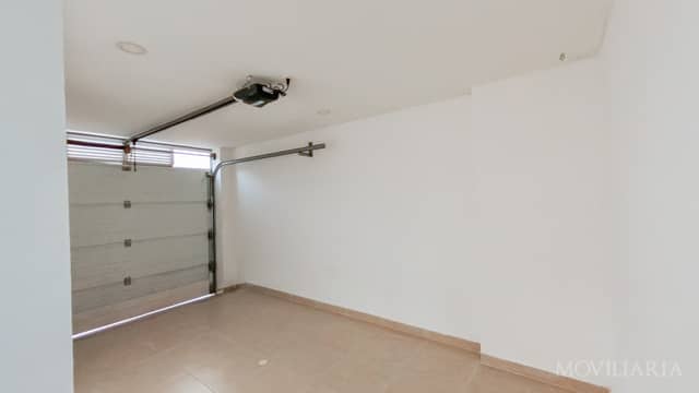 Casa en Venta en Parnaso, Barrancabermeja de 3 plantas con garaje con REF 1476