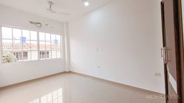 Casa en Venta en Parnaso, Barrancabermeja de 3 plantas con garaje con REF 1476