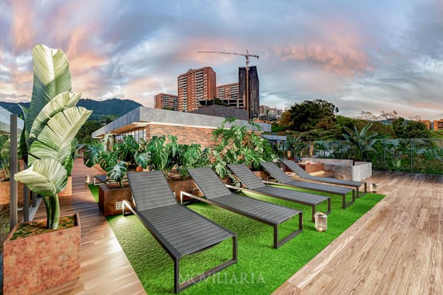 Apartamento en Venta en Loma del Escobero, Envigado con garaje con REF 1501