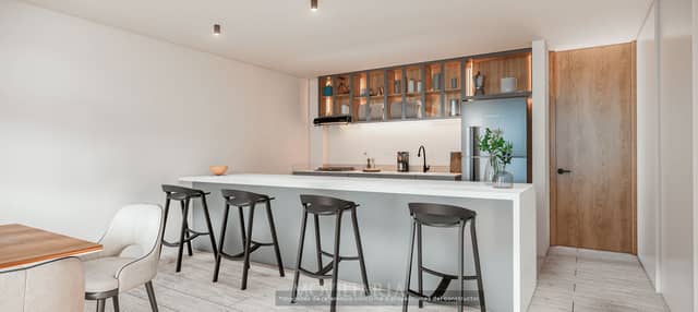 Apartamento en Venta en Loma de Benedictinos, Envigado con REF 1521