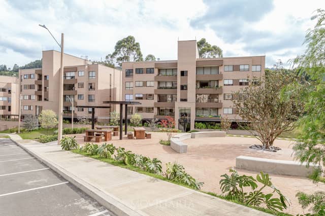 Apartamento en Venta en El Carmen, Retiro con garaje con REF 1532