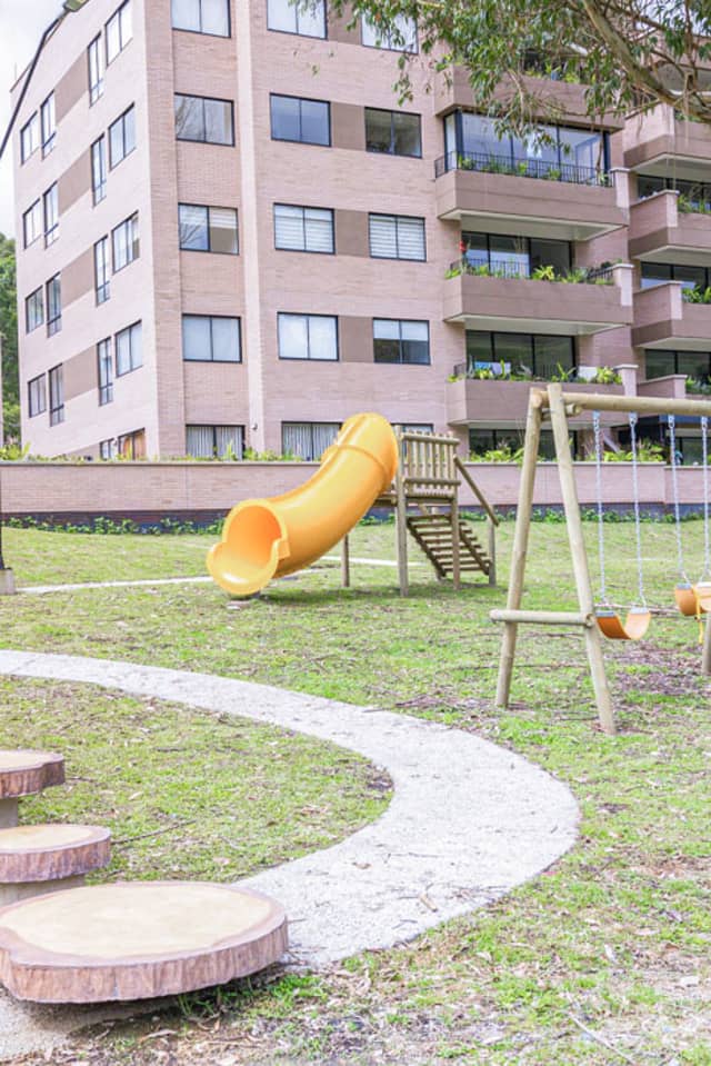 Apartamento en Venta en El Carmen, Retiro con garaje con REF 1532
